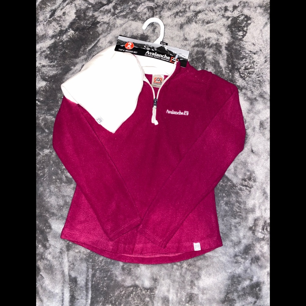 Avalanche 1/4 zip with hat / Brand New With Tags
